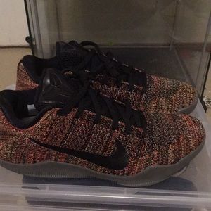 kobe 11 multicolor flyknit